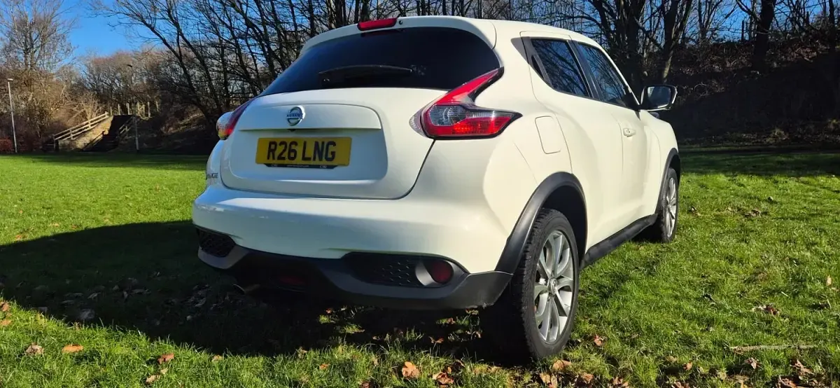 Used Nissan Juke Tekna 110 HP (80 kW) 2017 White SUV