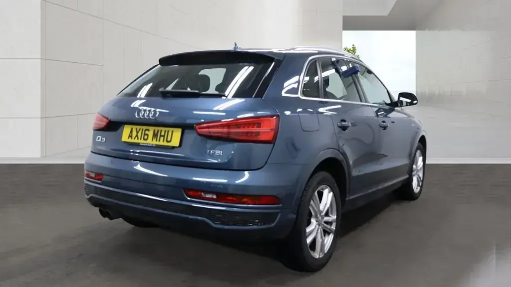 Used Audi Q3 S-Line 150 HP (110 kW) 2016 Blue SUV