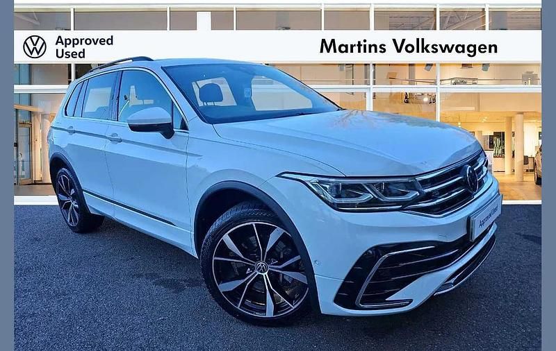 Used VW Tiguan R-line 245 HP (180 kW) 2022 White SUV