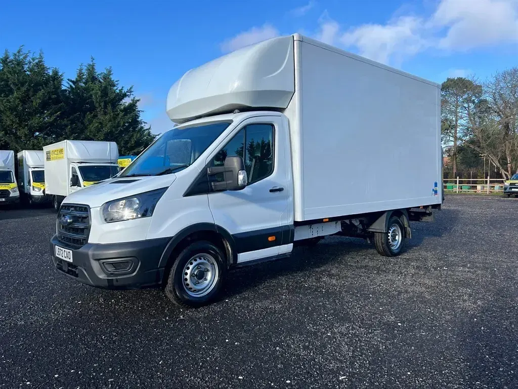 Used Ford Transit 130 HP (95 kW) 2022 White Cabriolet