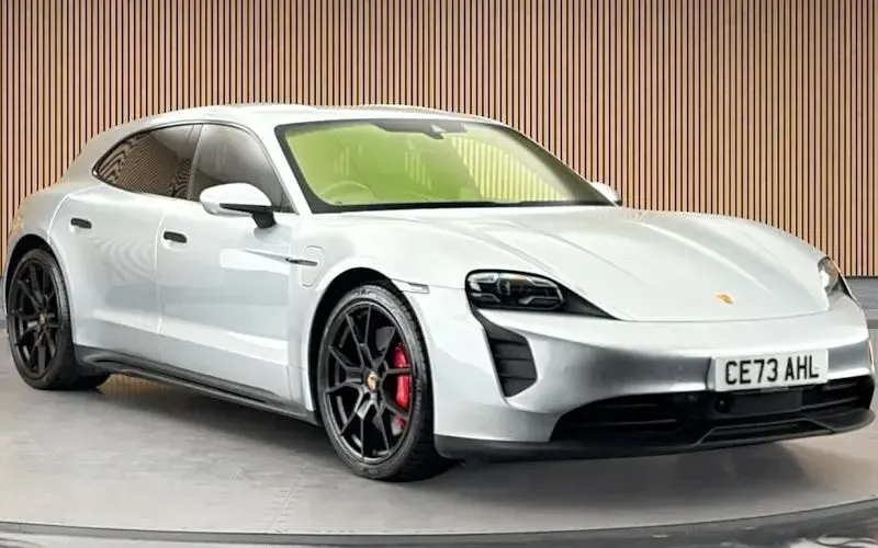 Used Porsche Taycan GTS Sport Turismo Sport Turismo 439 kW (598 HP) 2023 Estate