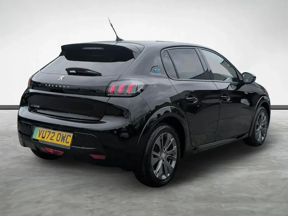 Used Peugeot e-208 Allure+ 98 kW (134 HP) 2022 Black Hatchback