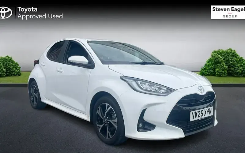 Used Toyota Yaris Design 116 HP (85 kW) 2025 Hatchback