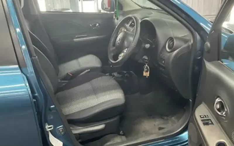 Used Nissan Micra Acenta 80 HP (58 kW) 2014 Blue Hatchback