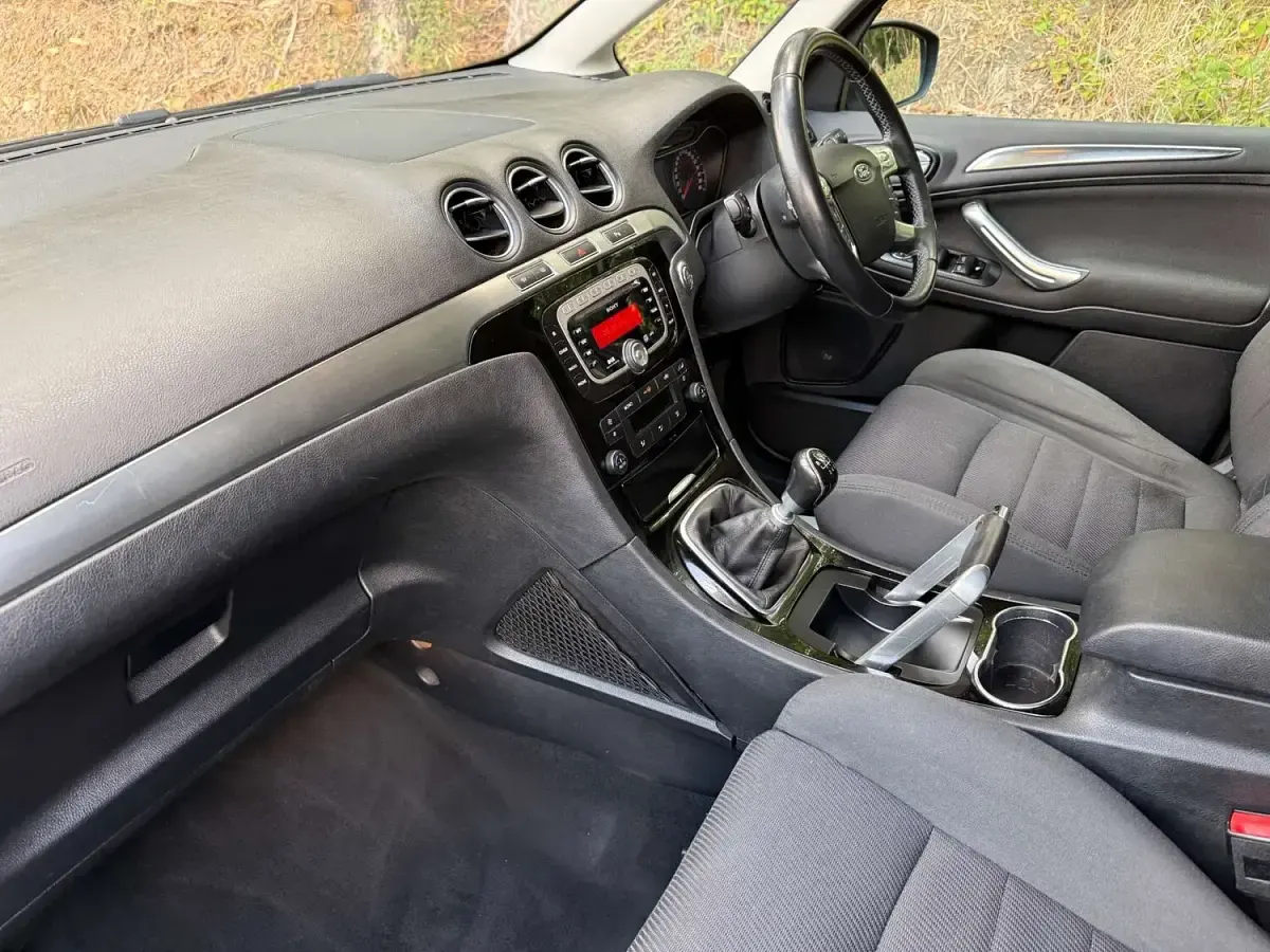 Used Ford Galaxy Titanium 2015 Black MPV