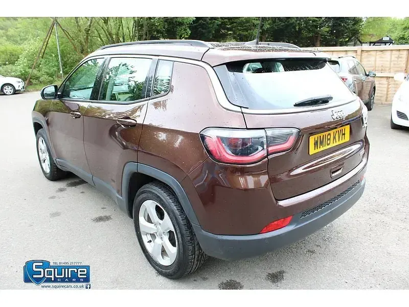 Usado Jeep Compass Longitude 140 CV (102 kW) 2018 Marrón SUV