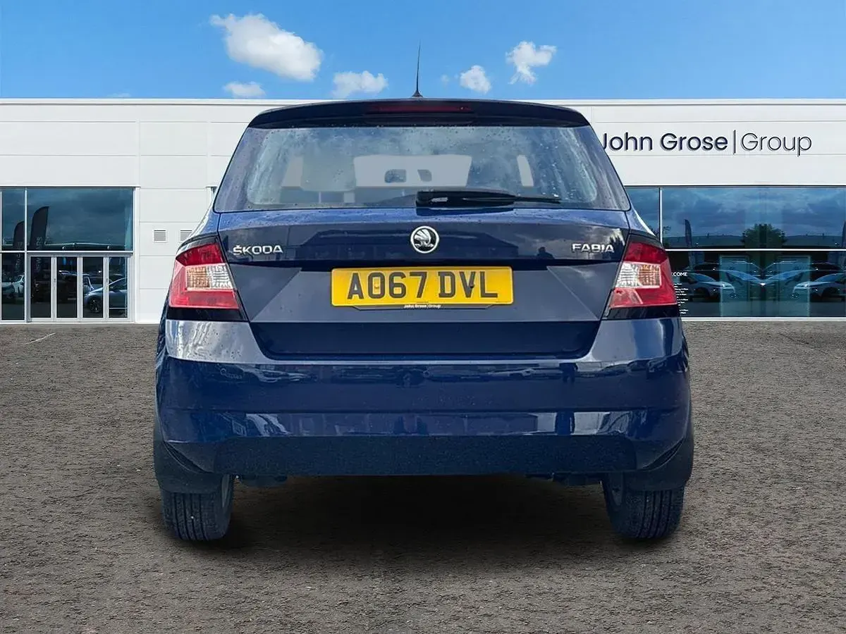 Used Skoda Fabia SE 2017 Blue Hatchback