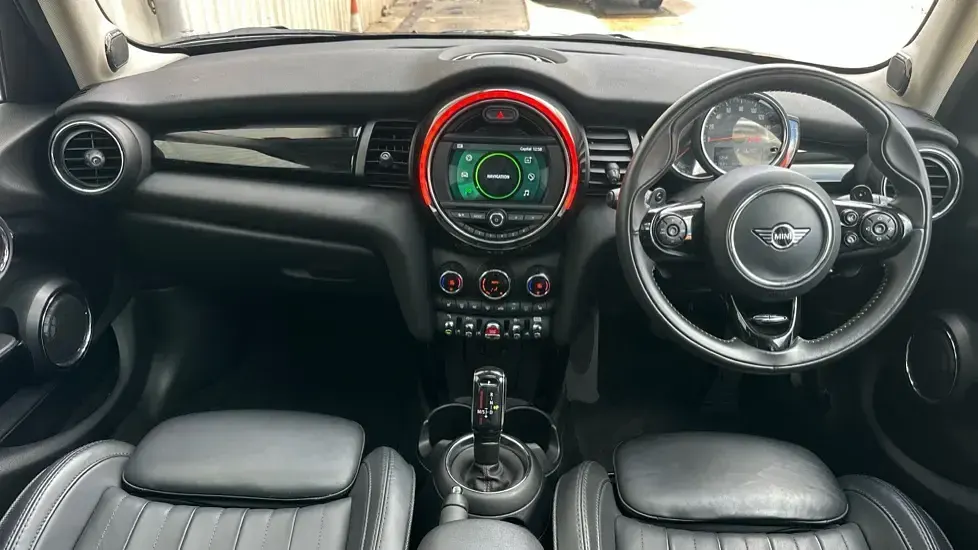 Used Mini Cooper S Exclusive 189 HP (139 kW) 2020 Black Hatchback