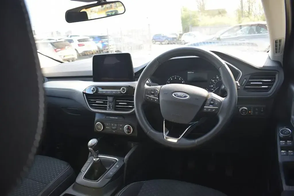 Used Ford Kuga Zetec 150 HP (110 kW) 2022 Blue SUV