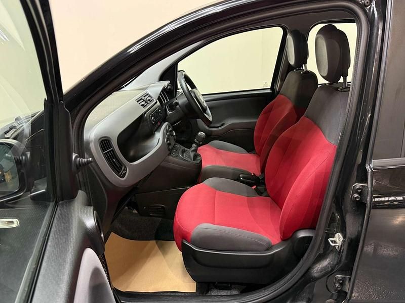 Used Fiat Panda Pop 69 HP (50 kW) 2012 Black Hatchback