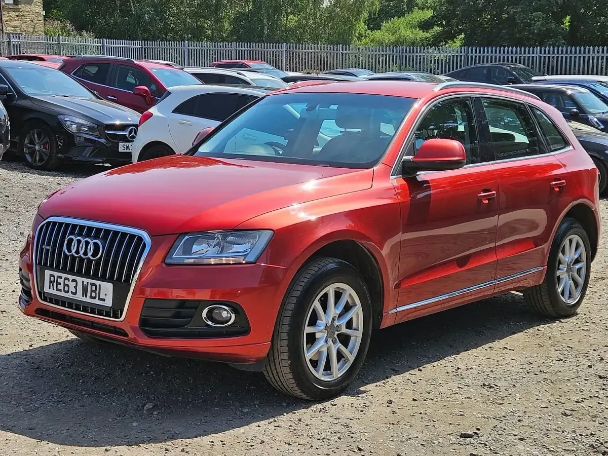 Used Audi Q5 190 HP (139 kW) 2013 Red SUV