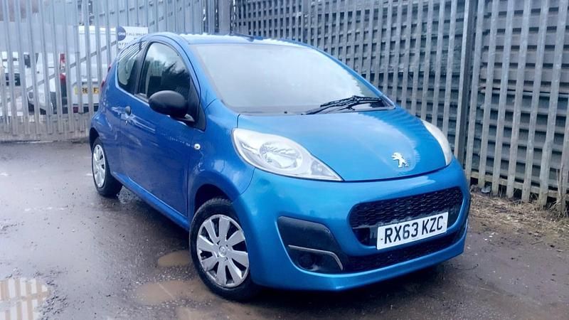 Begagnad Peugeot 107 Access 2013 Blå Halvkombi