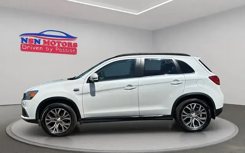 Used Mitsubishi ASX 150 HP (110 kW) 2018 White SUV