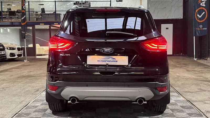 Used Ford Kuga Titanium X 180 HP (132 kW) 2016 Black SUV