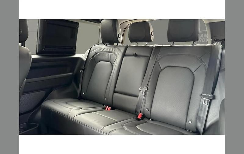 Used Land Rover Defender HSE 249 HP (183 kW) 2023 Brown SUV