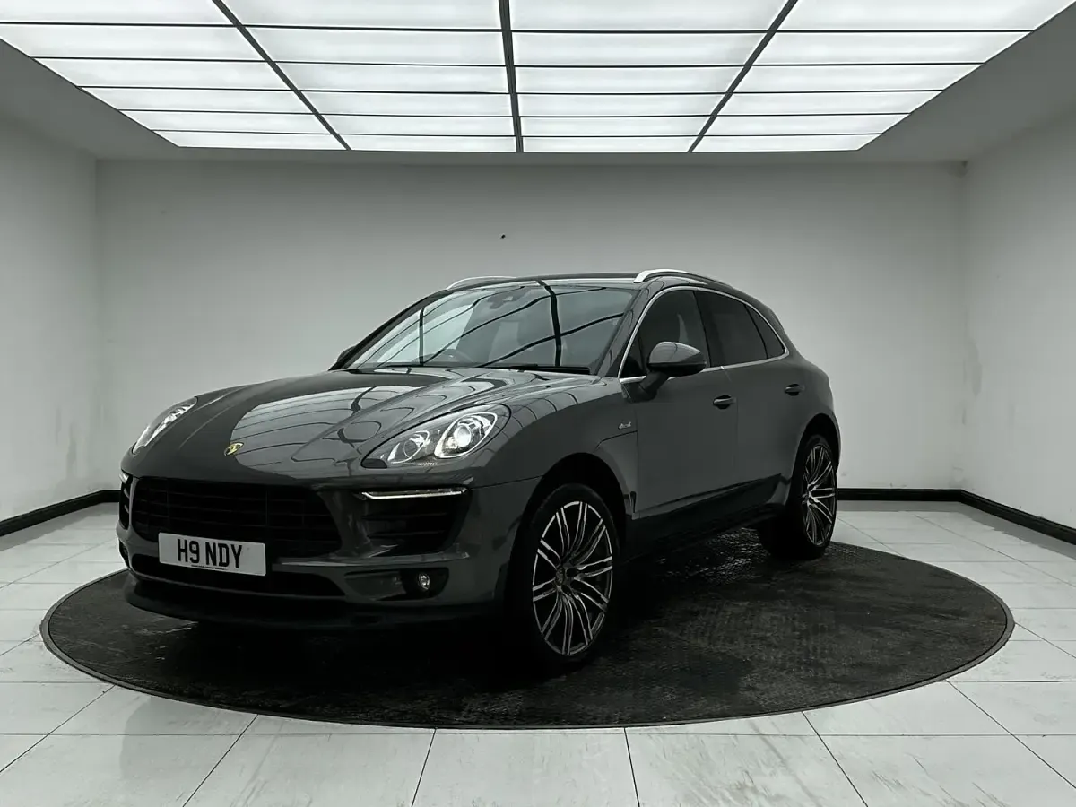 Used Porsche Macan S 258 HP (189 kW) 2015 Grey SUV