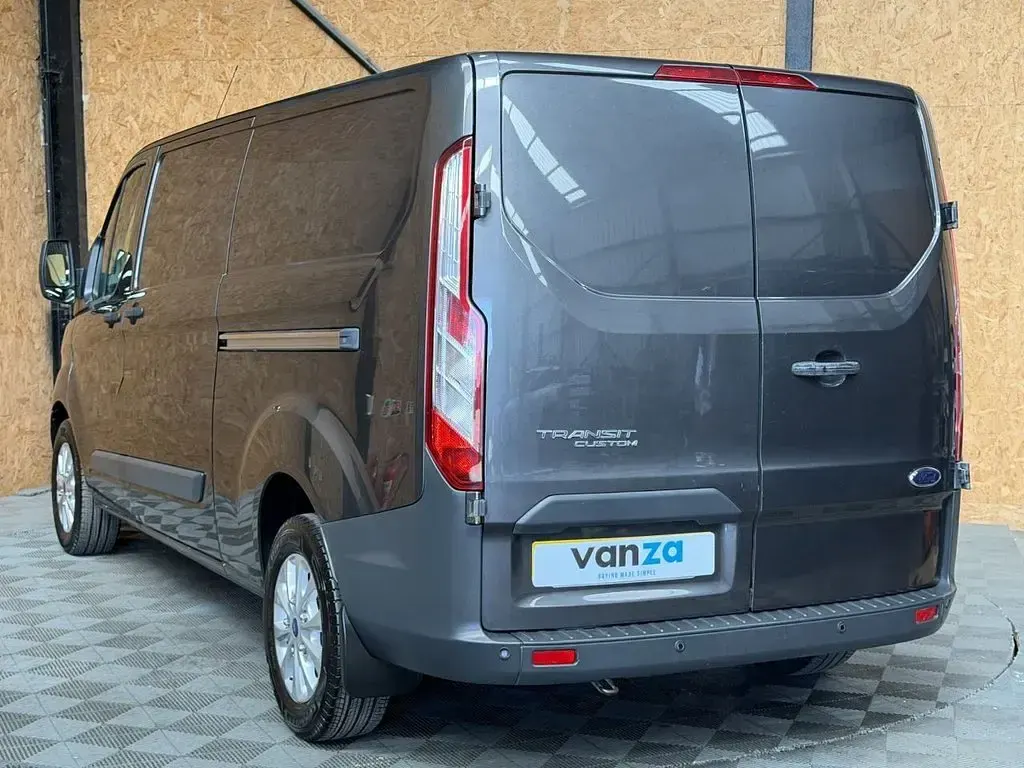 Used Ford Transit Custom Trend 128 HP (94 kW) 2016 Grey Van