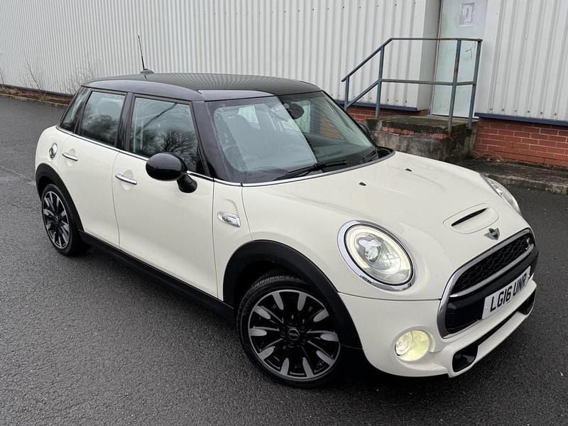 Used Mini Cooper SD Hatch 2016 White Hatchback