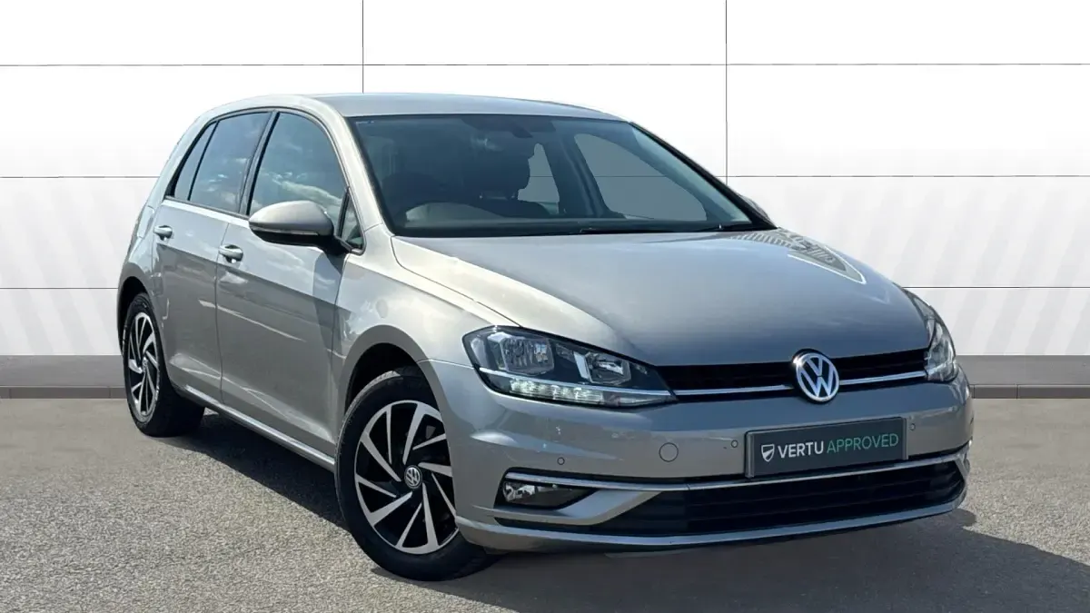 Used VW Golf VII Match 150 HP (110 kW) 2019 Hatchback