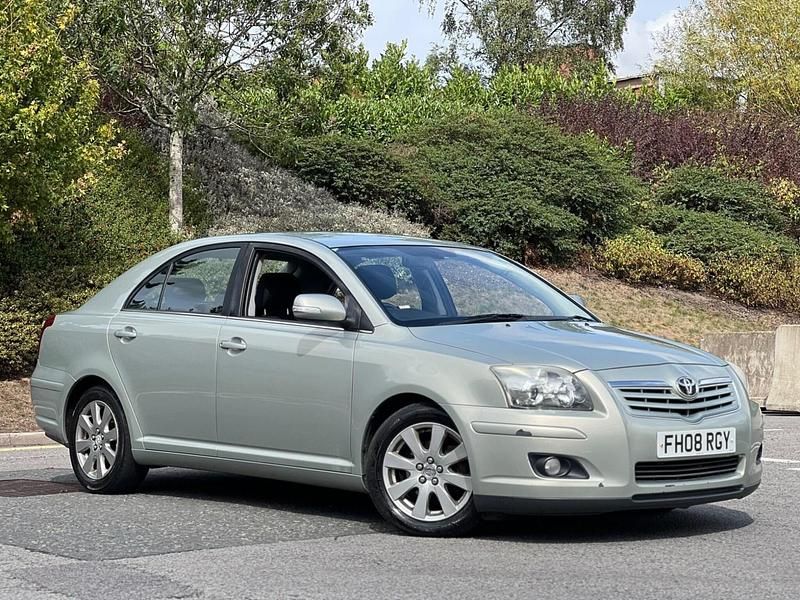 Silver Used 2008 Toyota Avensis Hatchback | £1,795 (Fair price) - Image 1/4