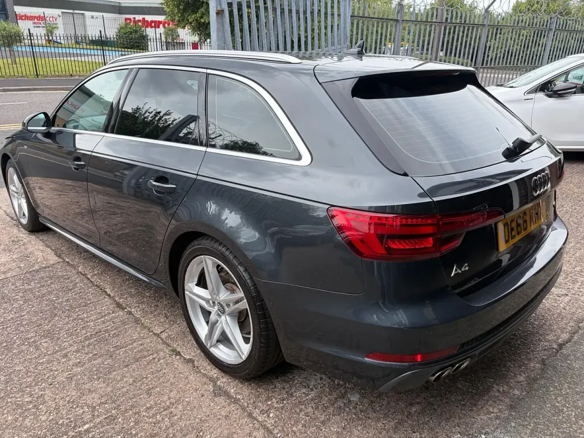 Used Audi A4 S-Line 218 HP (160 kW) 2017 Grey Estate