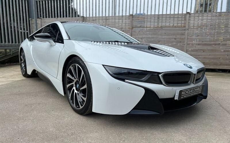 Used BMW i8 Comfort Edition 362 HP (266 kW) 2017 Coupe