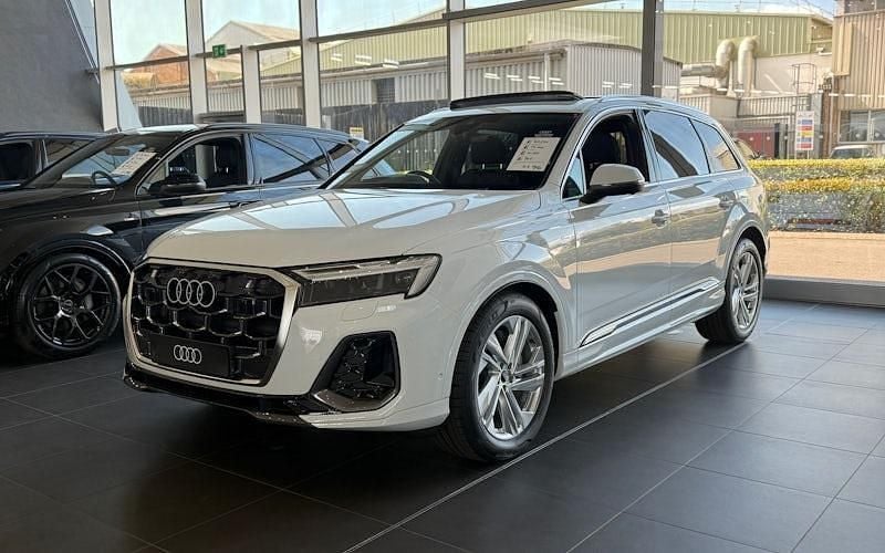 New 2025 Audi Q7 S-Line SUV | £65,795 - Image 1/4