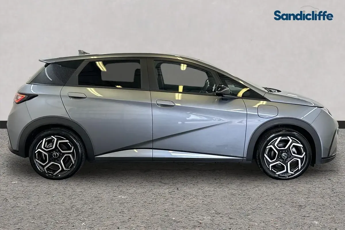 Used BYD Dolphin Design 150 kW (204 HP) 2025 Grey Hatchback