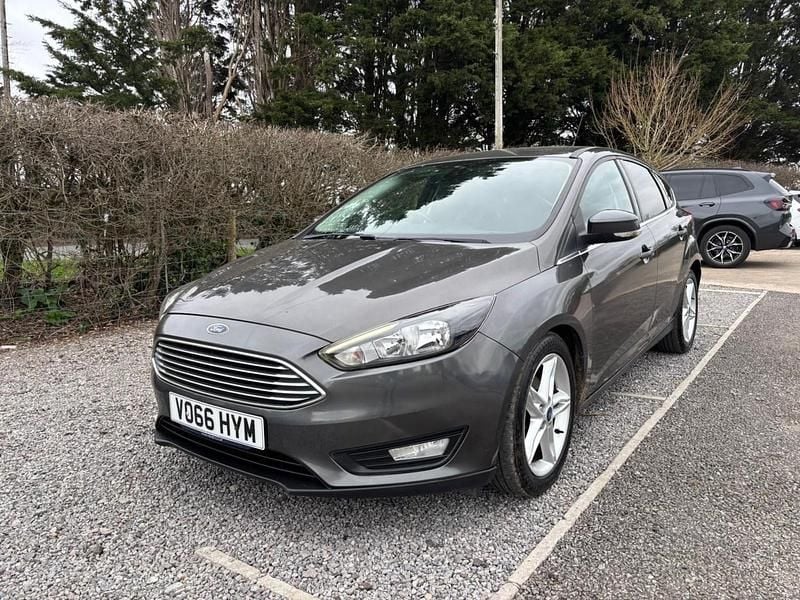 Used Ford Focus Zetec 2016 Grey Hatchback