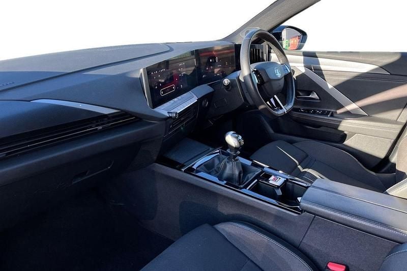 Black Used 2024 Vauxhall Astra S Hatchback | £17,200 (Fair price) - Image 1/4