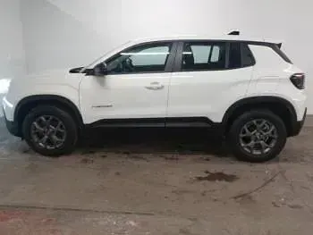 Used Jeep Avenger Longitude 100 HP (73 kW) 2025 White SUV