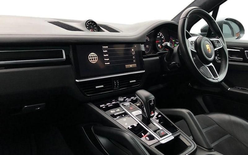 Used Porsche Cayenne GTS 460 HP (338 kW) 2022 Grey SUV