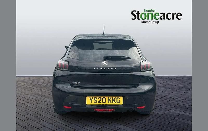 Used Peugeot 208 Allure Premium 101 HP (74 kW) 2020 Black Hatchback