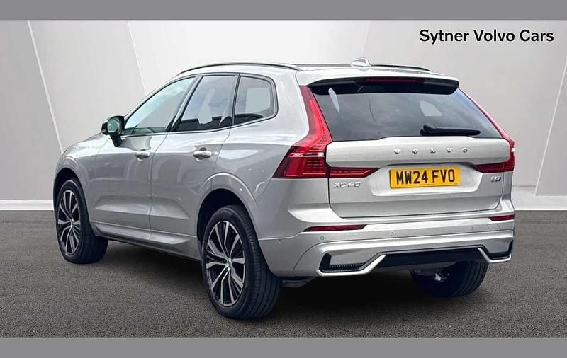 Used Volvo XC60 Ultimate 247 HP (181 kW) 2024 Silver SUV
