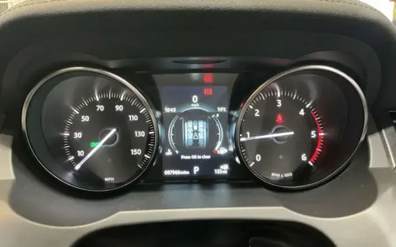 Used Land Rover Range Rover evoque Landmark 179 HP (131 kW) 2018 White SUV