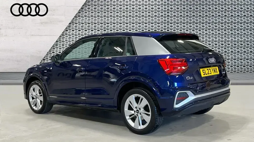 Used Audi Q2 S-Line 150 HP (110 kW) 2023 Blue SUV