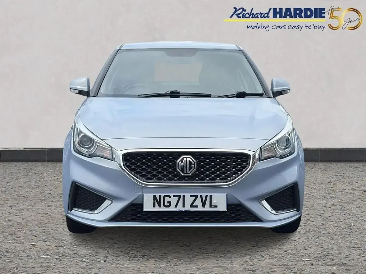 Used MG MG3 Exclusive 105 HP (77 kW) 2022 Grey Hatchback