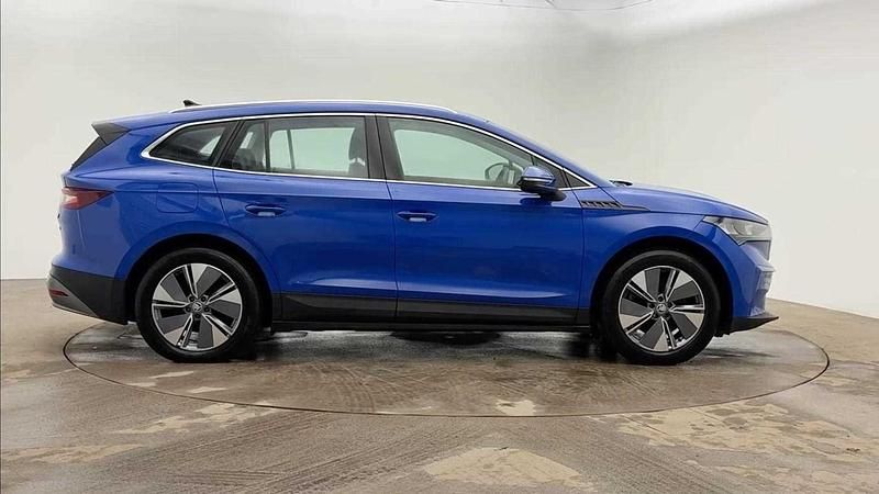 Used Skoda Enyaq iV Loft 150 kW (204 HP) 2021 Blue SUV