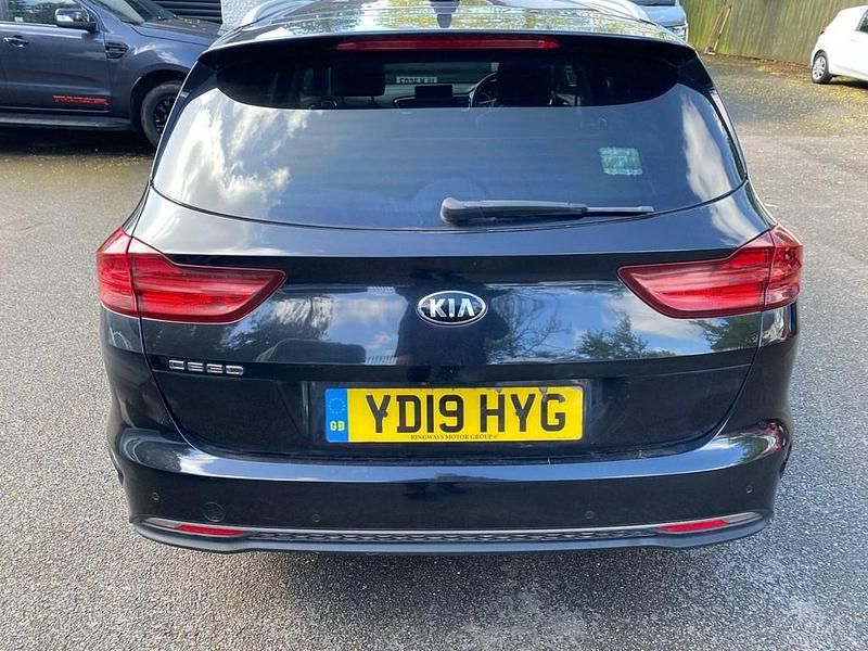 Used Kia Ceed Sportswagon 118 HP (86 kW) 2019 Black Estate