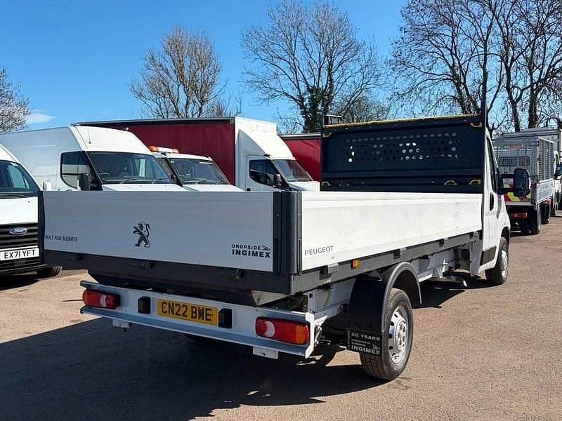 Used Peugeot Boxer 140 HP (102 kW) 2022 White Van