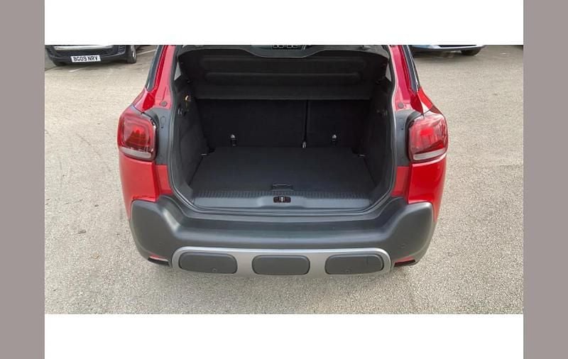 Used Citroën C3 Aircross PureTech 110 HP (80 kW) 2022 Red SUV