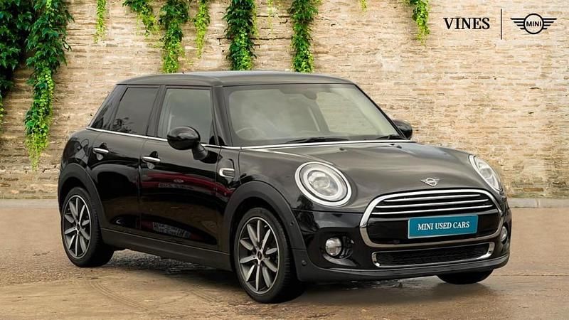 Black Used 2018 Mini Cooper Exclusive Hatchback | £17,844 (Fair price) - Image 1/4