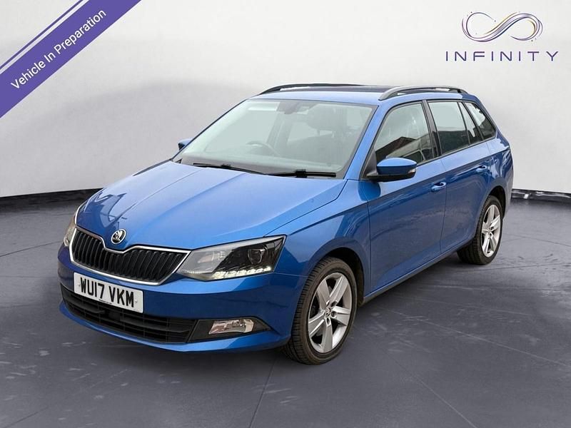 Used Skoda Fabia SE L 110 HP (80 kW) 2017 Blue Estate