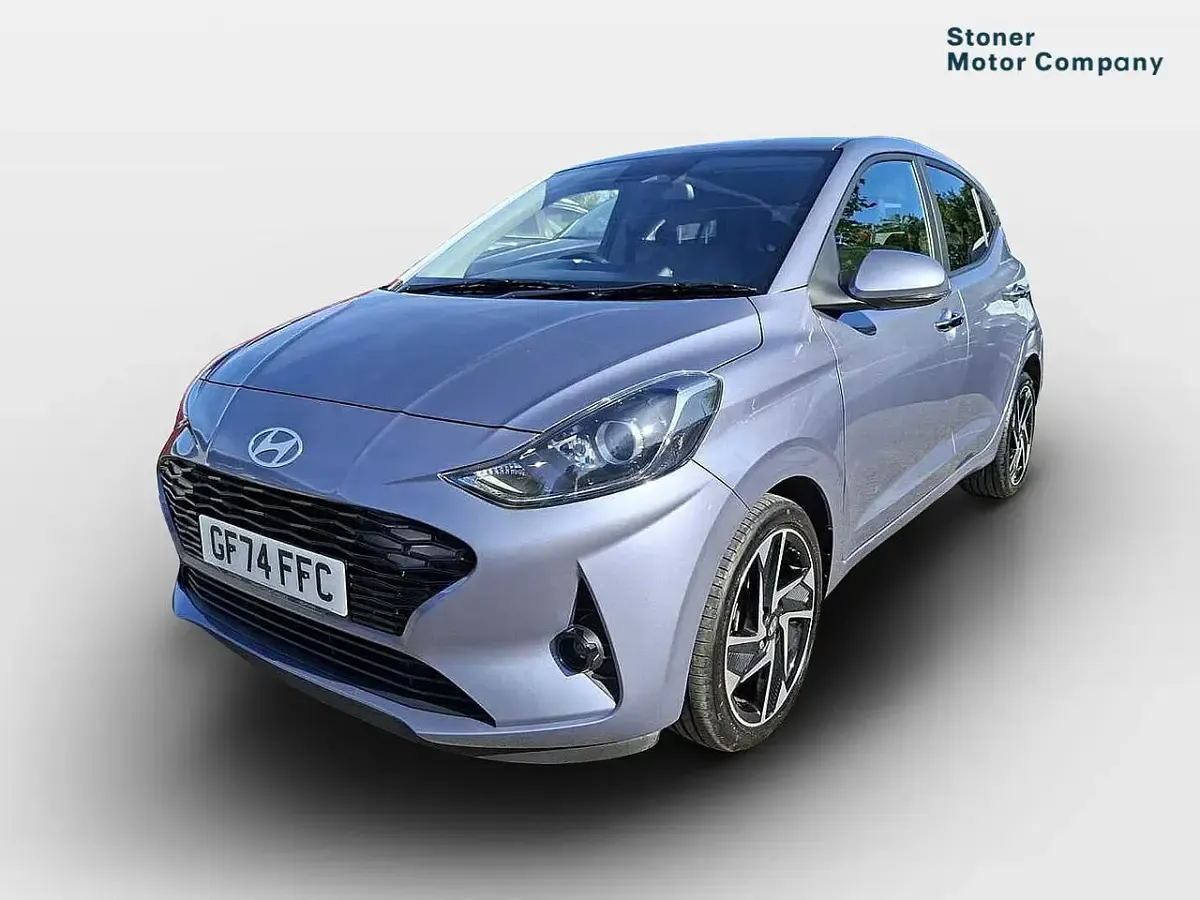 Used Hyundai i10 Premium 83 HP (61 kW) 2024 Blue Hatchback