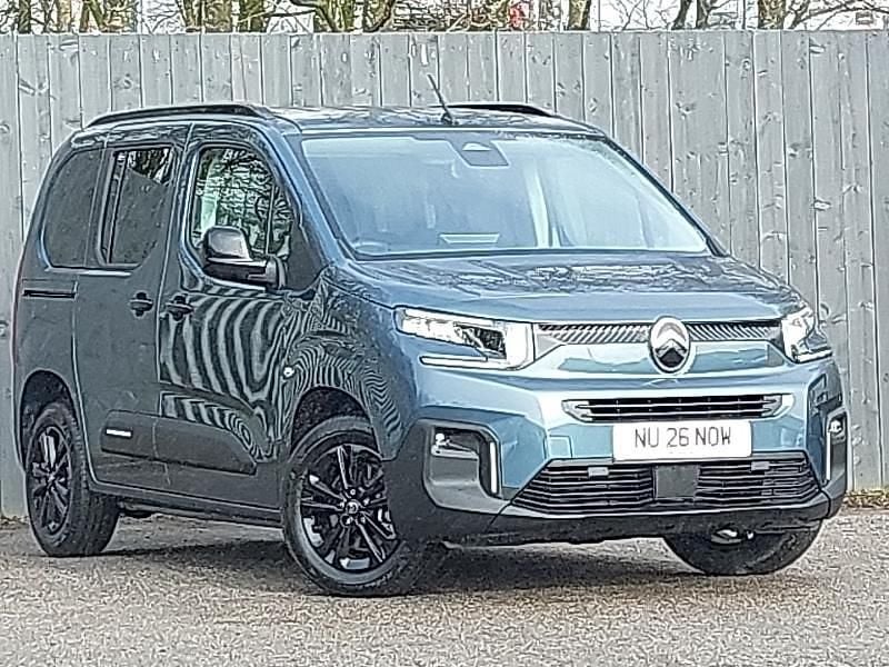 New Citroën Berlingo 101 HP (74 kW) 2026 Blue MPV