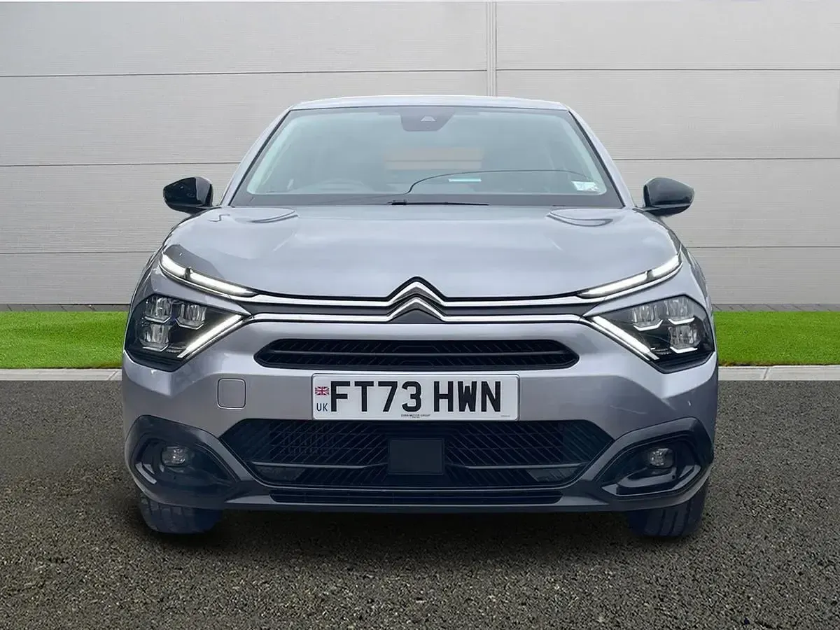 Używany Citroën C4 PureTech 2023 Szary SUV