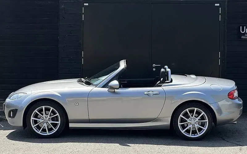 Used Mazda MX5 160 HP (117 kW) 2009 Silver Cabriolet