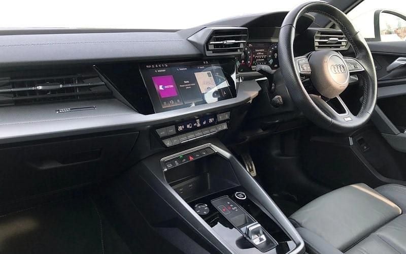 Used Audi A3 Sportback e-tron S-Line 204 HP (150 kW) 2025 Hatchback