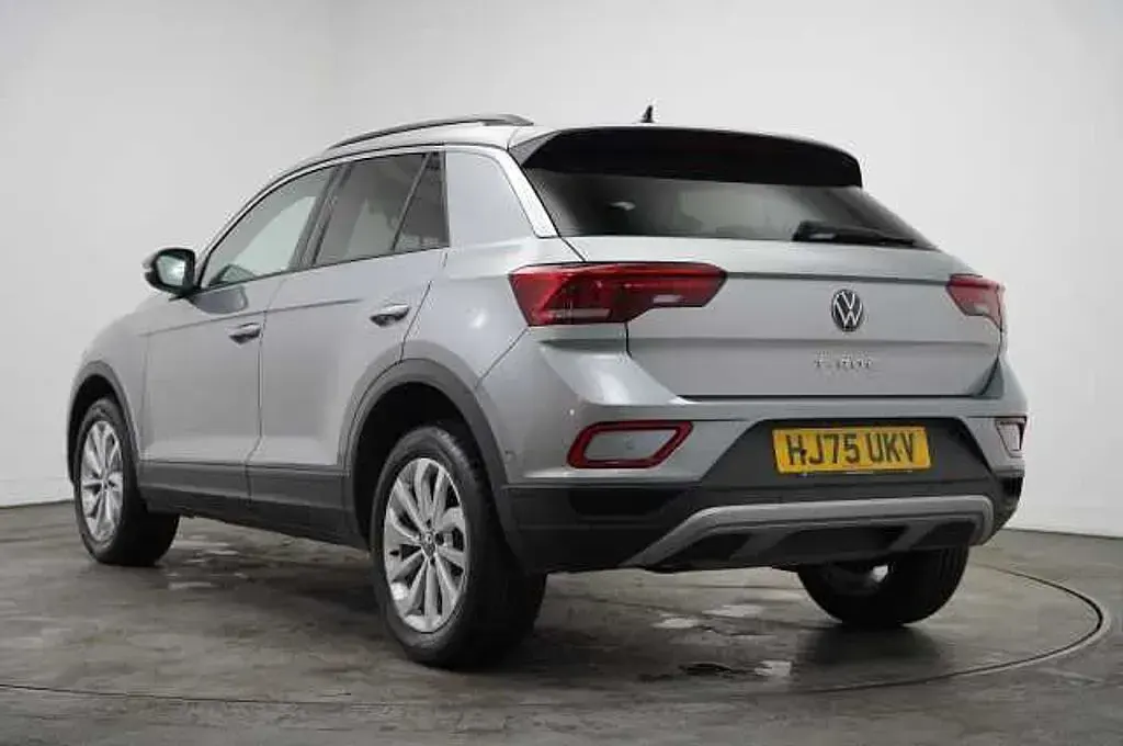 Used VW T-Roc 150 HP (110 kW) 2025 SUV