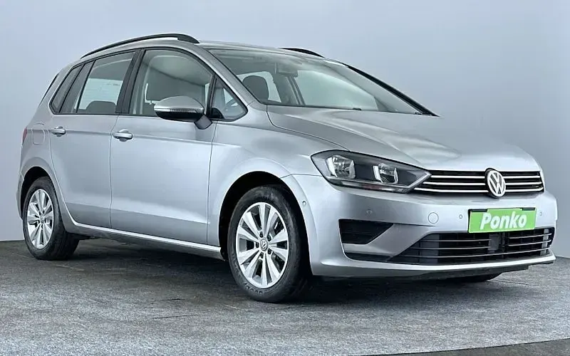 Used VW Golf VII SE 125 HP (91 kW) 2017 Hatchback